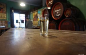 Copeando en El Pasaje El Tabanco, Patrimonio de Jerez