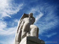 El jerezano Monumento al Arrumbador Monumento al Arrumbador