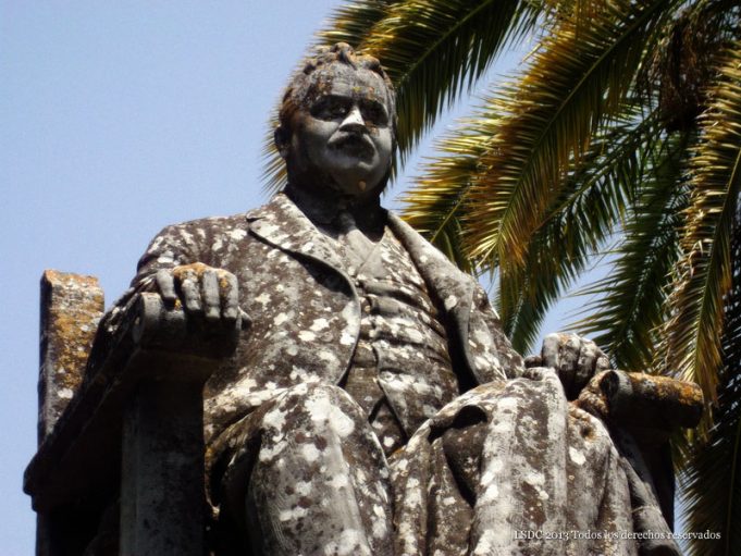 Monumento al Marqués de Casa Domecq