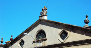 Monumento al Dios Baco Monumento al Dios Baco