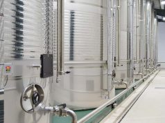 José Estévez, S.A. invierte 1,5 millones de euros en nuevas tecnologías en su Planta de Vendimia Detalle de la nueva planta de fermentación