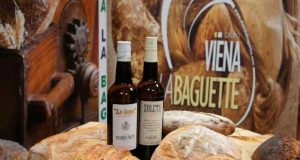 Delgado Zuleta y Viena La Baguette crean el primer pan de vendimia Delgado Zuleta y Viena La Baguette crean el primer pan de vendimia