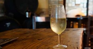 Los Vinos Españoles adelantan a los Franceses en el Mercado Ruso Abierta la veda contra los Piratas en la hostelería