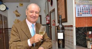 Genaro Benítez: La venencia del Jerez Genaro