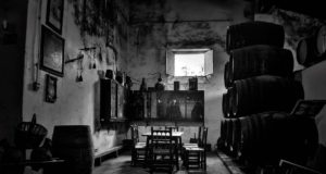 Bodega Calle Cruces del Puerto de Santa María por Fernando Tenorio Bodega calle cruces