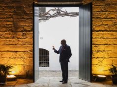 Bodegas Tío Pepe Dona Una Bota de Fino a la Subasta «50 Best For Recovery» Bodegas González Byass por Paco Barroso