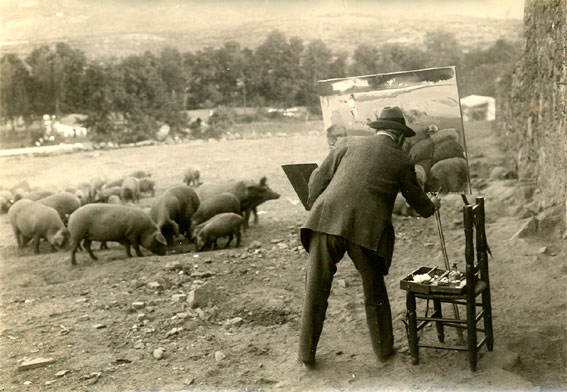 Sorolla pintando el boceto Mercado de cerdos en 1917.