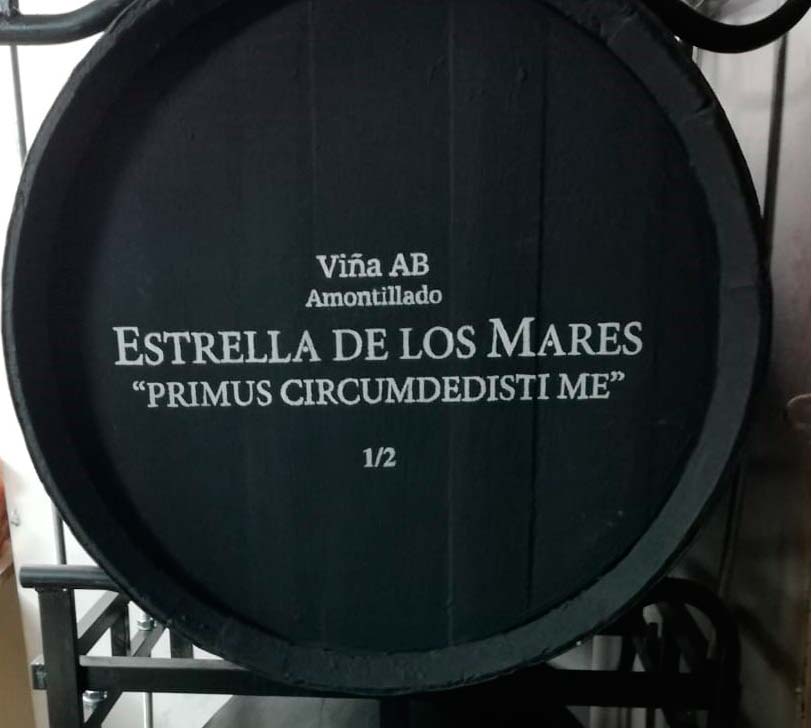 El vino de Jerez Amontillado Viña AB “Estrella de los mares” ya navega en el Juan Sebastián de Elcano