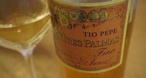 Fino Tío Pepe Tres Palmas de Bodegas González Byass Fino Tío Pepe Tres Palmas de Bodegas González Byass