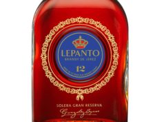 Fino Tío Pepe Cuatro Palmas y Brandy Lepanto, premiados por la AEPEV Lepanto Solera Gran Reserva, un Brandy de Jerez perfecto para “desconectar”