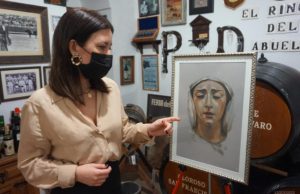 Bellísimo Cartel de Semana Santa de Inma Peña para La Sacristía del Caminante La artista plástica Inma Peña explica su obra