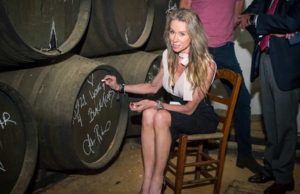 La Ceo y accionista de The IIsland Rum Company, Adéle Robberstad, visita las bodegas Williams & Humbert La Ceo y accionista de The IIsland Rum Company, Adéle Robberstad, visita las bodegas Williams & Humbert