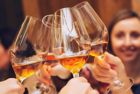 Buenas perspectivas para los vinos de Jerez y Manzanilla que cierran 2021 con un incremento de ventas del 13% El Jerez NO es una droga legal