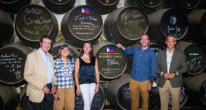 Las bodegas Williams & Humbert reciben la visita del cónsul general de España en Filipinas, D. Fernando Heredia Las bodegas Williams & Humbert reciben la visita del cónsul general de España en Filipinas, D. Fernando Heredia