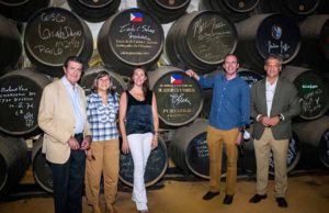 Las bodegas Williams & Humbert reciben la visita del cónsul general de España en Filipinas, D. Fernando Heredia Las bodegas Williams & Humbert reciben la visita del cónsul general de España en Filipinas, D. Fernando Heredia