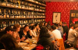 “Lo mejor que tiene el Jerez, es que hay uno para cada momento”, hablamos con Cheryl sobre Bar Vivant, un Sherrybar en Portland “Una de las mejores cosas que tiene el Jerez, es que hay uno para cada momento”, hablamos con Cheryl sobre Bar Vivant, un Sherrybar en el corazón de Portland