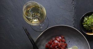 Cinco propuestas para llevar el atún de Cádiz a tu mesa de la mano de los Vinos de Jerez Cinco propuestas para llevar el atún de Cádiz a tu mesa de la mano de los Vinos de Jerez